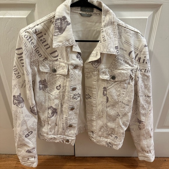 Dior Jackets & Blazers - Christian Dior Women’s jacket. Size 46 (L/XL per Dior size chart)